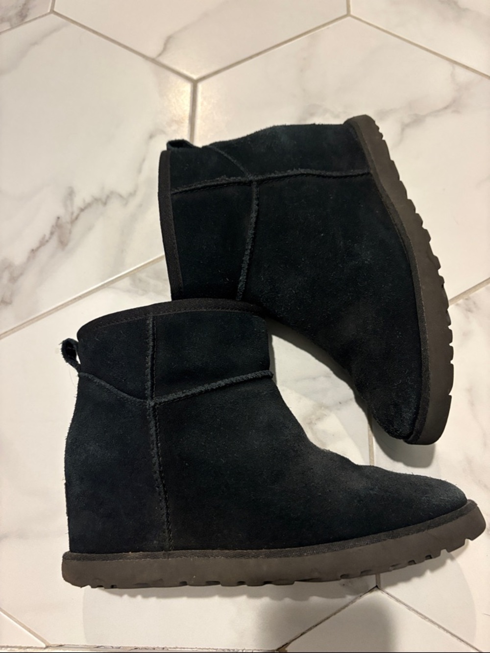 UGG | Black Hidden Wedge Women's Size 7